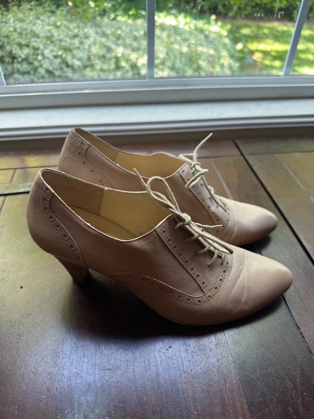 Jonak Paris Lace-Up Oxford Heel |EU 39 / US 8.5 | Nude Leather | France